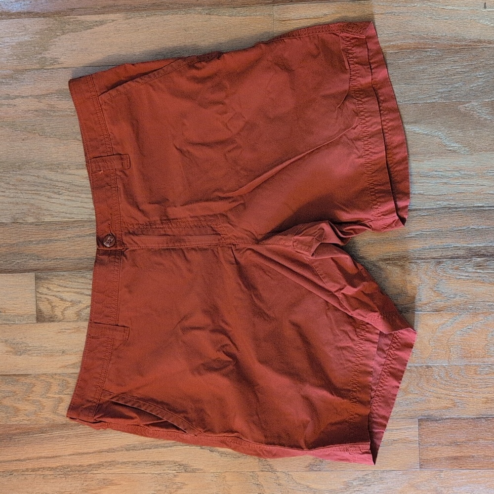 Columbia Shorts